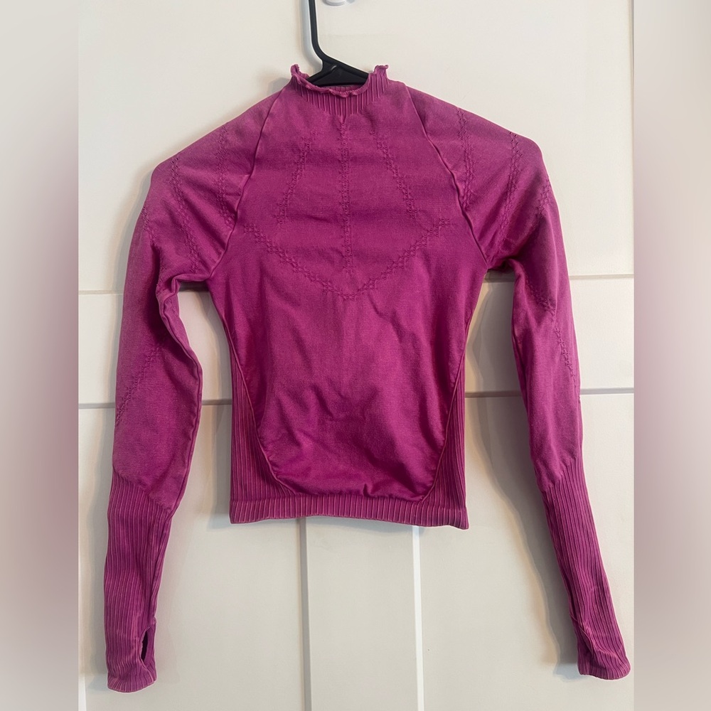 Free People Crop, Long Sleeve, XS/S, Purple/Pink, Cute!